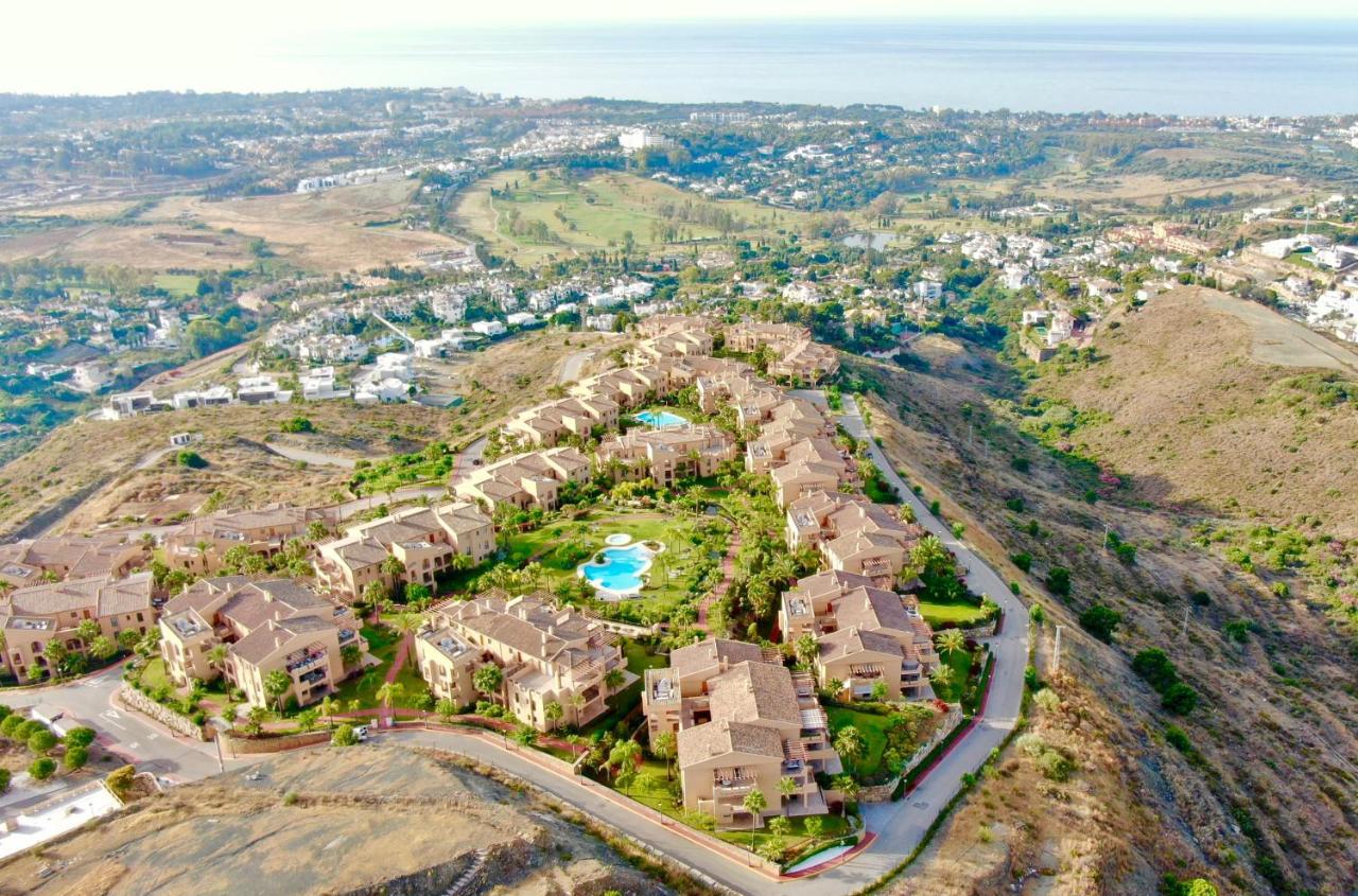 Quartiers Marbella Penthouse In Hacienda Cifuentes Benahavis Appartement Estepona Buitenkant foto